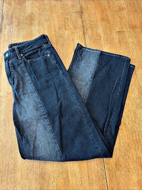 Old Navy Extra High-Rise Sky-Hi Wide Leg Jeans